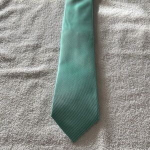 Countess Mara Classic Green Men's Tie Excellent Condition